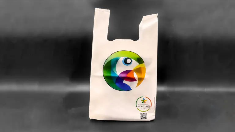 Shopping bag personalizzata con pappagallo certificata Made Green in Italy